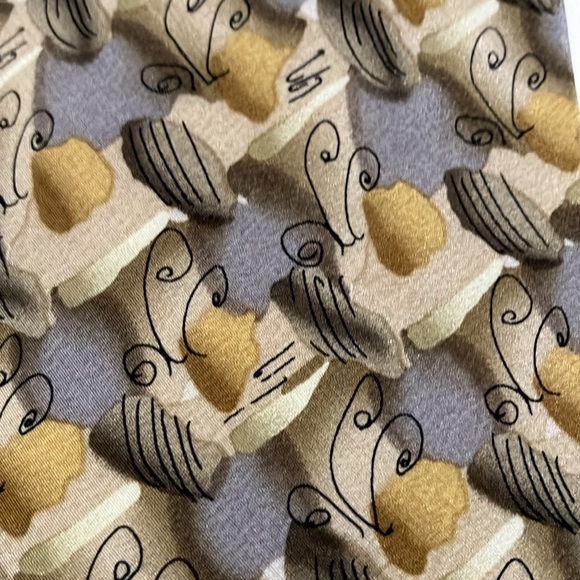 J. Garcia Birdland Collection Fourteen Silk Tie - Picture 3 of 6